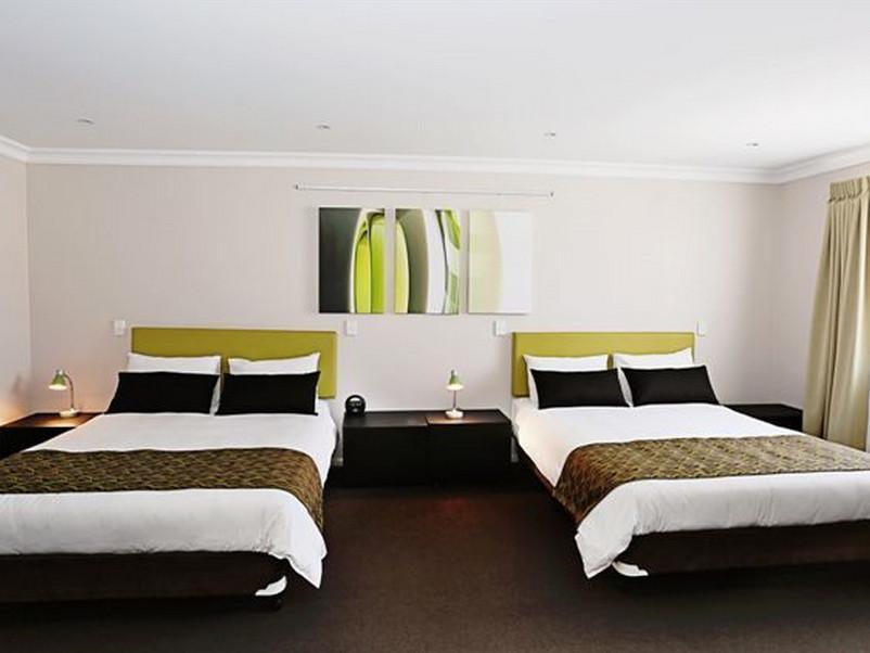 Drovers Motor Inn 달비 외부 사진